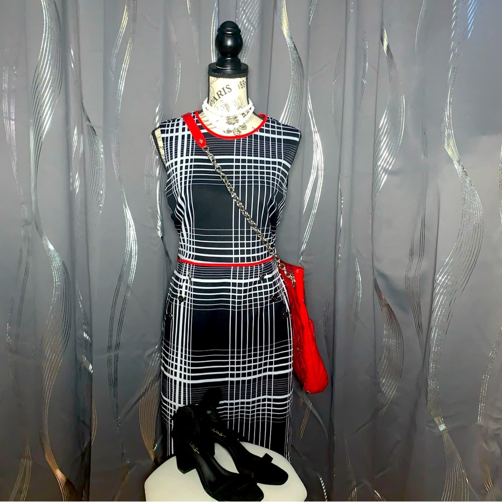 Enfocus Studio Dress Black Plaid Button Accents MIDI Length Tank Top Size 8